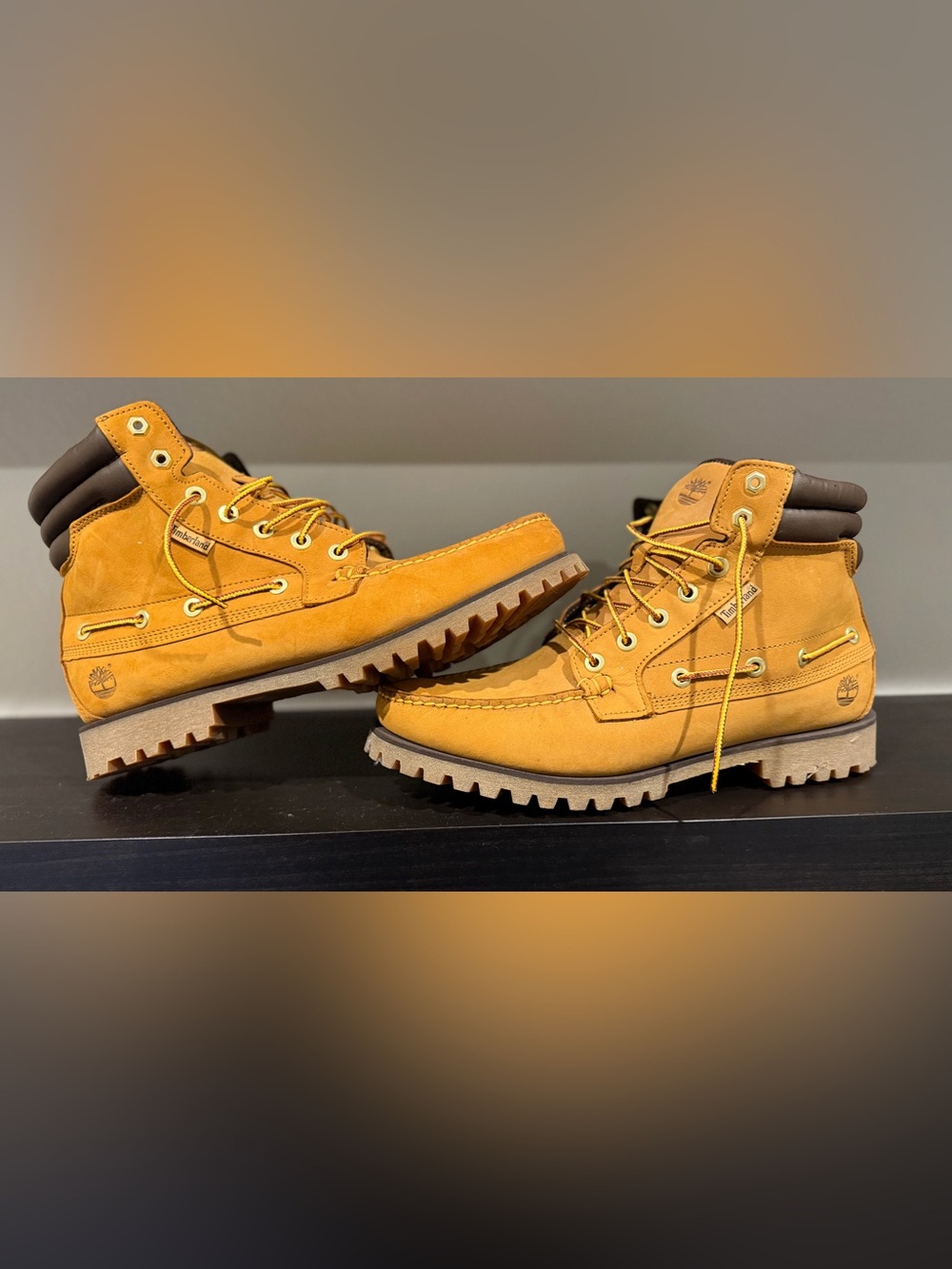 Timberland Authentic 7-Eye Classic Boat Boots in Wheat Nubuck Size 12 Men’s - Picture 2 of 7